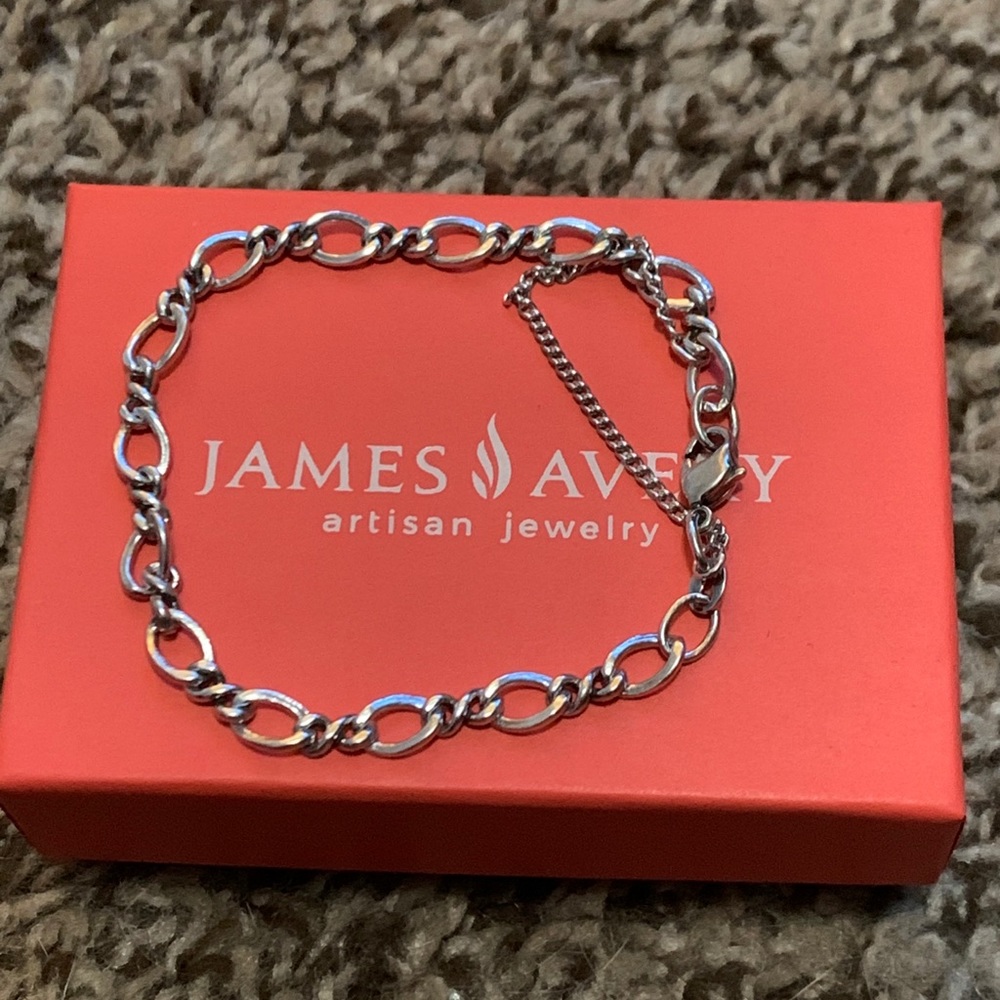 Medium twist James Avery bracelet